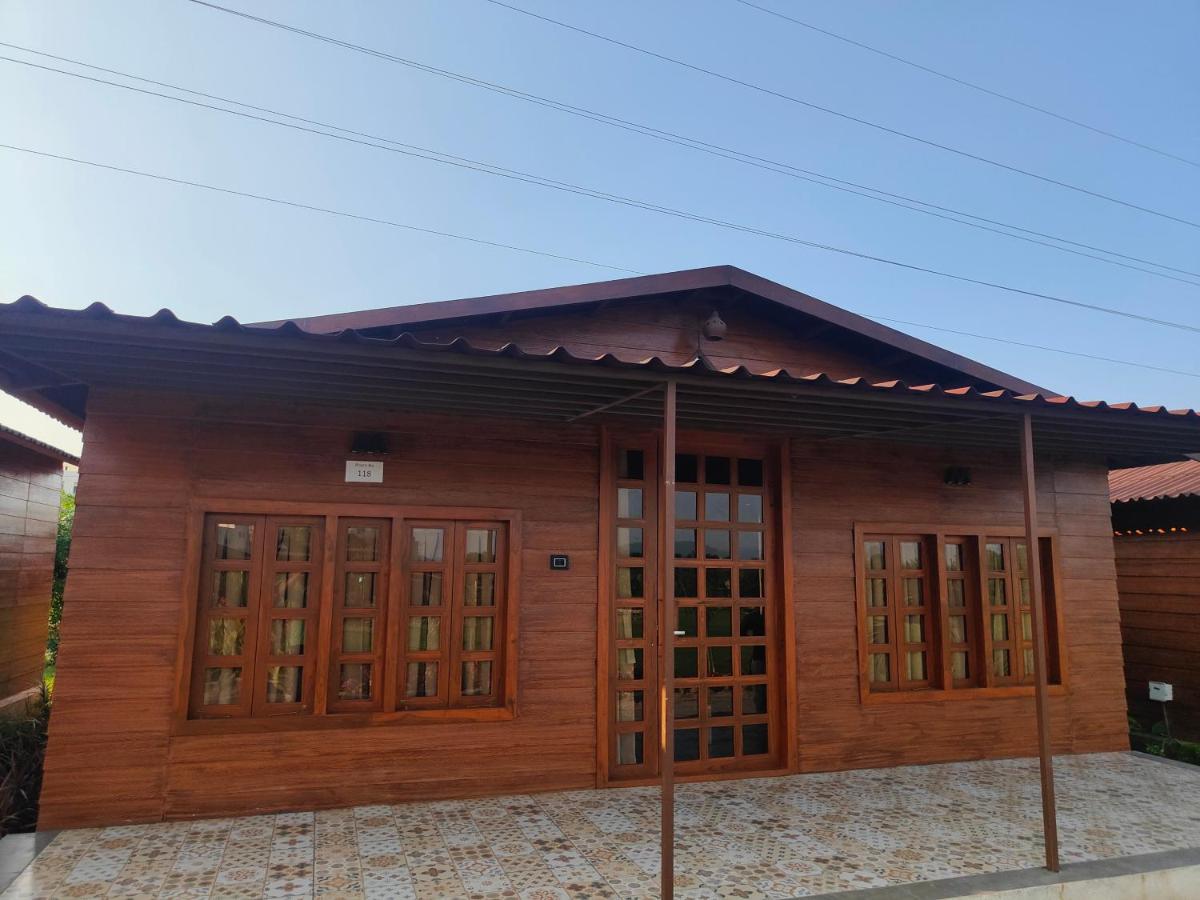 Nirvana Resort And Restaurant Garudeshwar エクステリア 写真